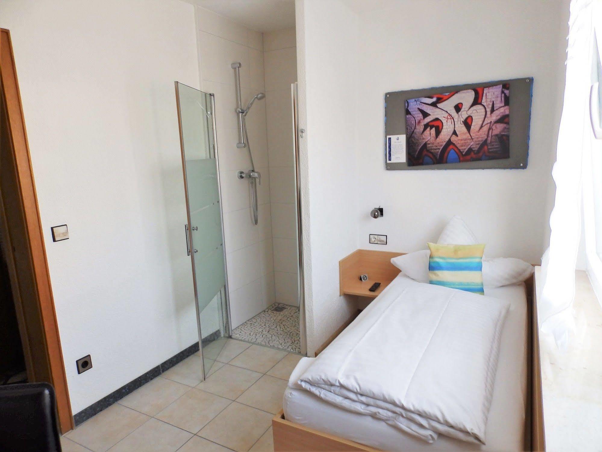H41 Inn Hotel Garni Freiburg (Adults Only) Gundelfingen  Ngoại thất bức ảnh